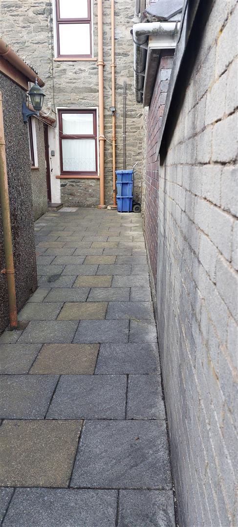 20250912_171020 (002).jpg